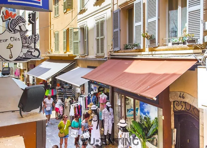 公寓 Lumineux Au Coeur De 2 戛纳